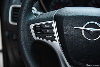 2015款海马福美来1.5T自动悦尚型