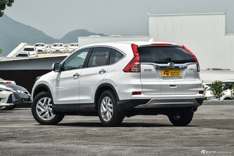 2015款CR-V 2.0L自动四驱风尚版
