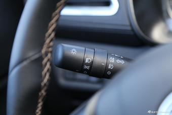 2016款斯威X7 1.5T手动豪华型