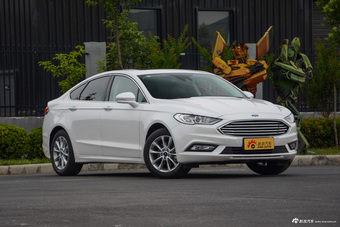 2017款蒙迪欧1.5T自动时尚型