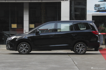 2018款瑞风R3 1.6L手动豪华型