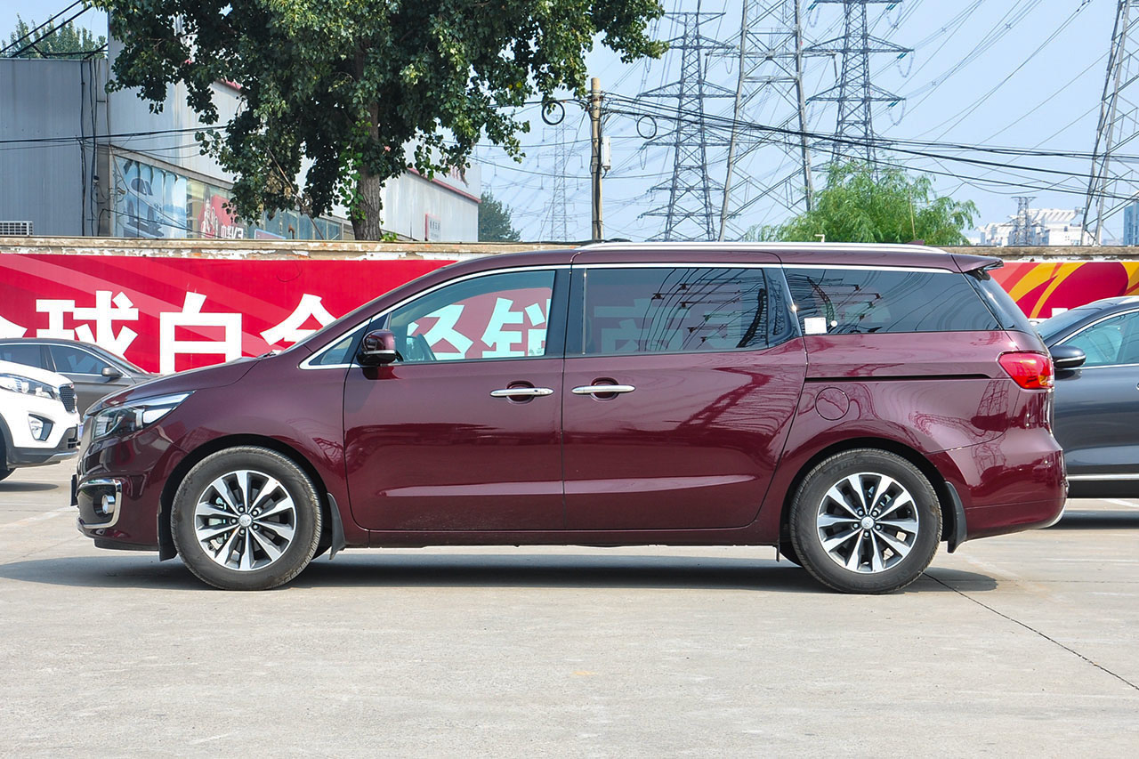 2015款嘉华（进口）3.3L自动豪华版 国IV