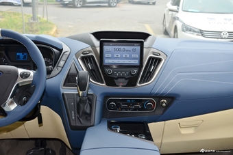 2018款途睿欧2.0T自动行政版