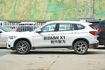 2018款宝马X1 2.0T自动xDrive20Li豪华型