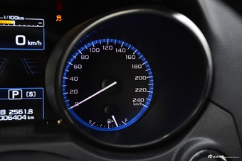 2017款傲虎 2.5L自动豪华导航版 EyeSight