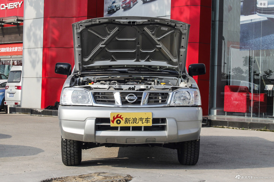2011款D22皮卡 2.4L手动汽油两驱标准型