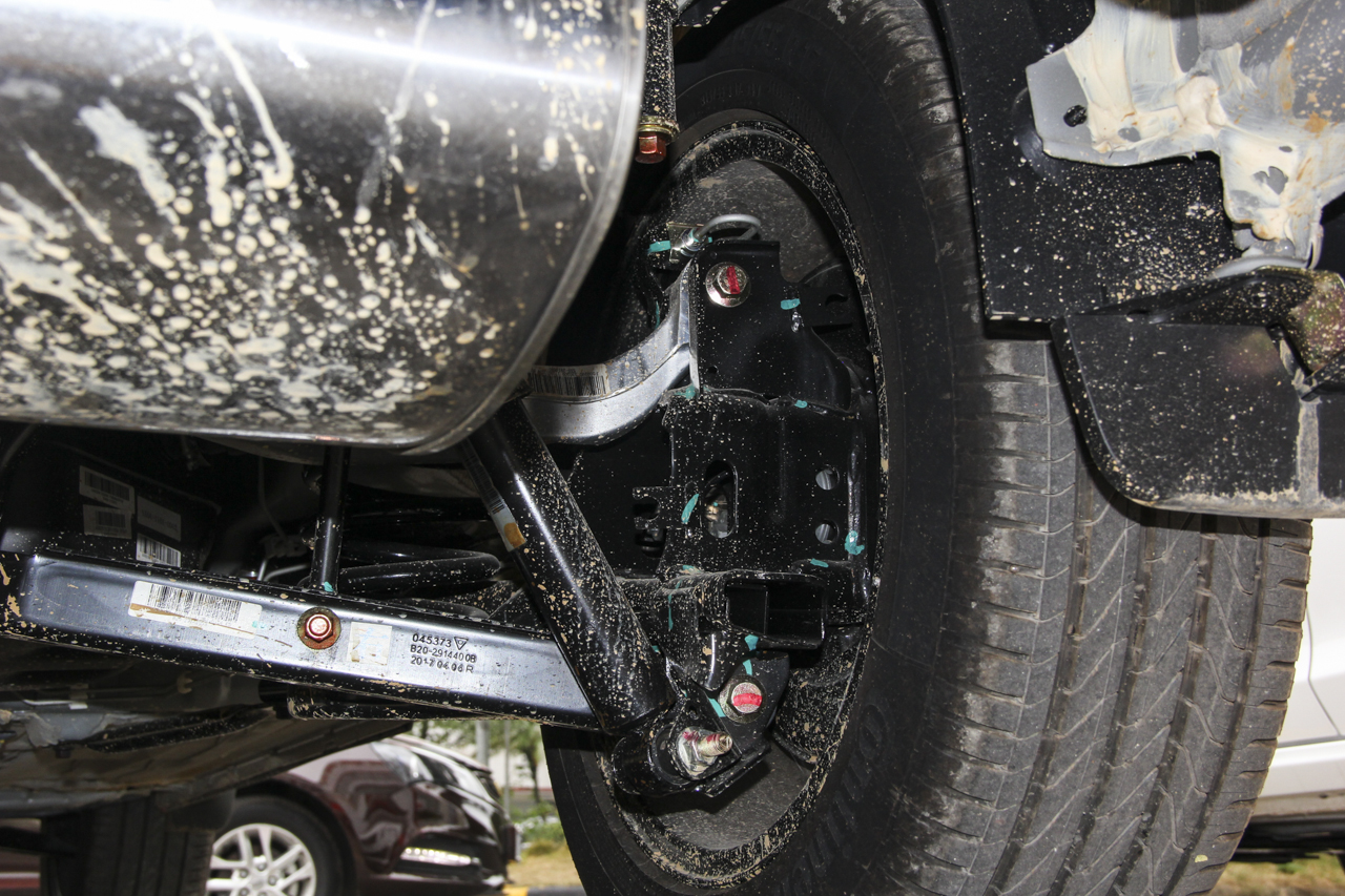 2017款景逸X6 劲享系列1.5T手动尊享型