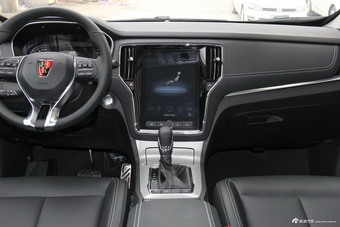 2018款荣威RX5 1.5T 20T自动两驱互联网智尊版