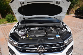 2018款一汽大众 探岳 2.0T  旗舰版