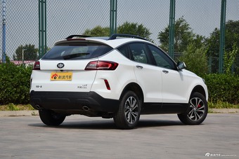 2017款奔腾X80 1.8T自动运动型