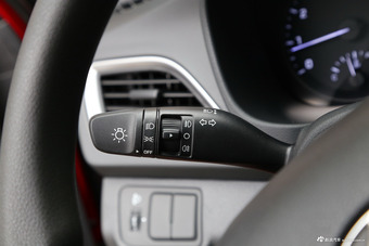 2016款悦纳1.4L自动精英版TOP