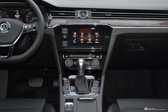 2019款迈腾2.0T自动330TSI DSG豪华型