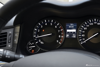 2019款英菲尼迪Q70L 2.0T自动悦享版