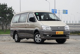 2017款菱智 M3L 2.0L 7座舒适型