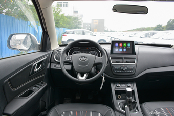 2018款奔腾X40网红版 1.6L手动舒适型