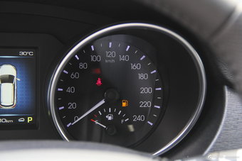 2018款哈弗H6 Coupe 1.5T自动两驱豪华型蓝标