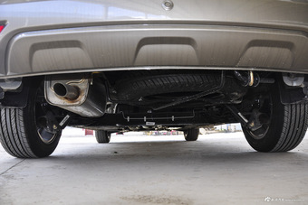 2016款风行S500 1.5L手动舒适型  皓月灰