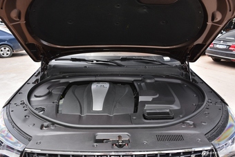 2017款众泰T700 1.8T自动尊享型