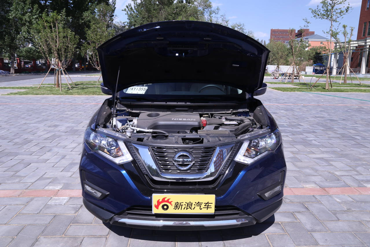  2017款奇骏2.5L自动CVT七座领先版 4WD