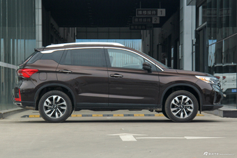 2018款传祺GS4 1.5T自动两驱豪华智联版235T