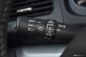 2015款CR-V 2.4L自动两驱豪华版