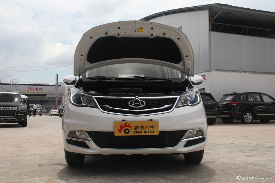 2017款欧尚1.5L手动豪华型