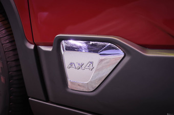 [实拍]又一款小型SUV将上市 全新东风风神AX4