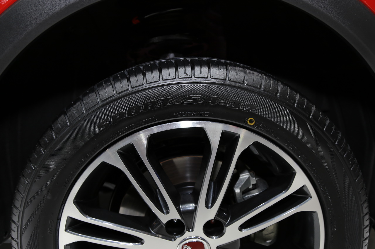 2018广州车展实拍：汉腾X5 MAX