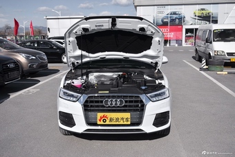 2018款奥迪Q3 30周年年型 30 TFSI风尚型