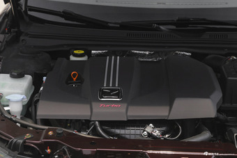 2016款众泰Z700 1.8T自动DCT尊贵型