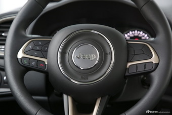 2018款自由侠1.4T自动劲能版互联网大屏版