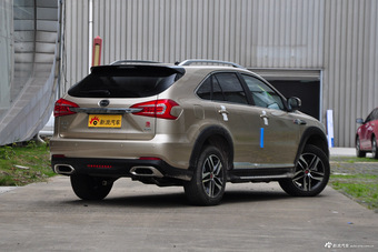 2015款比亚迪唐2.0T自动四驱旗舰型