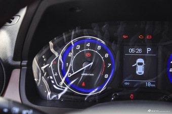 2016款昌河Q25 1.5L自动乐惠版