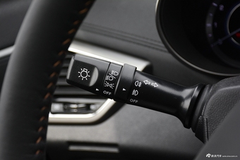 2017款逸动1.6L自动劲领型GDI