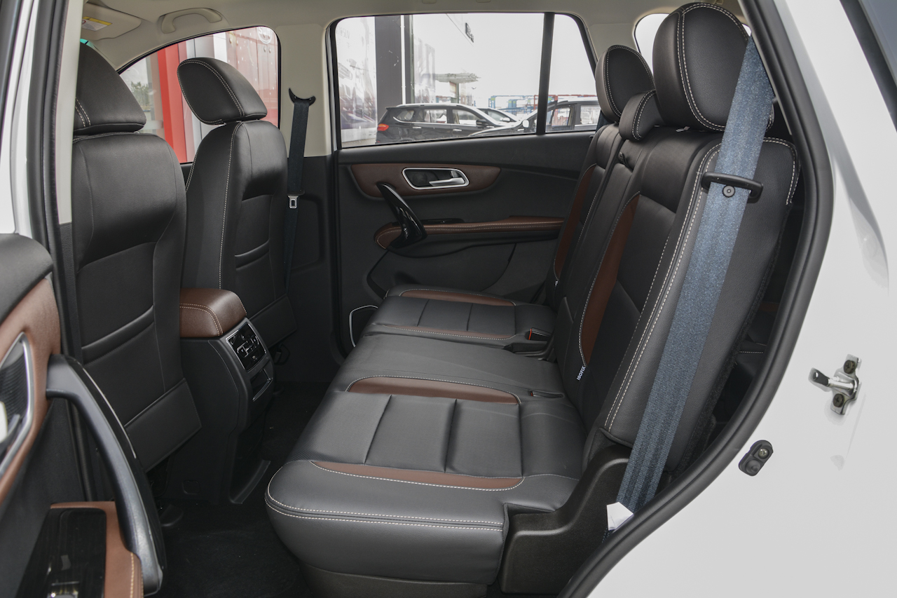 2017款斯威X7 1.5T自动智享型 