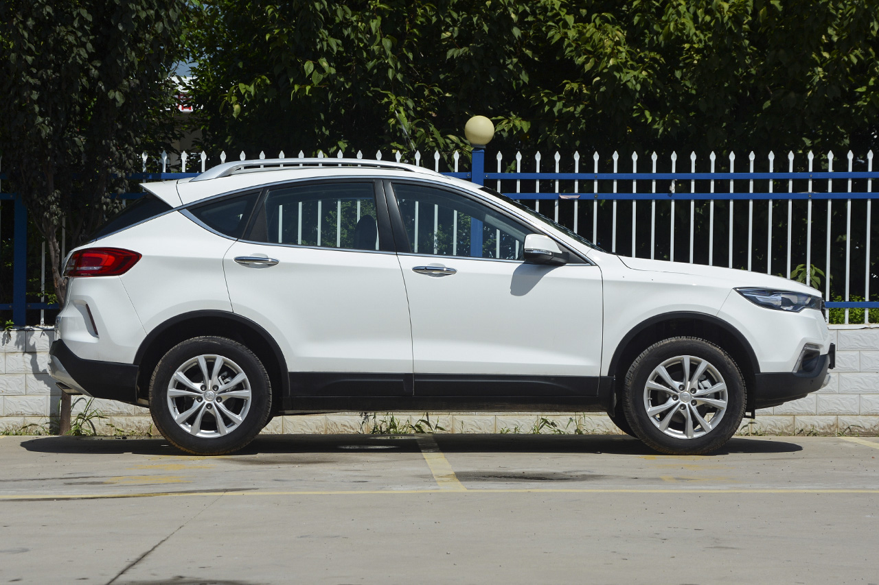 2017款奔腾X80 1.8T自动豪华型 