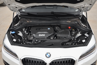 2018款宝马2系旅行车218i 1.5T自动领先型图片