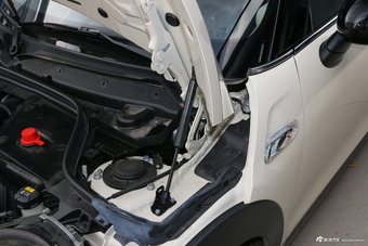 2018款MINI 2.0T COOPER S经典派