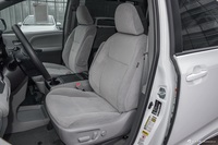 2017款塞纳 3.5L自动两驱LE加版