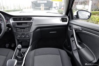 2017款全新爱丽舍1.6L手动时尚型