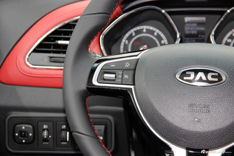 2017款瑞风S2 1.5L手动豪华智能型