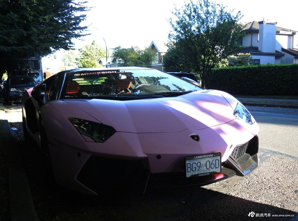 兰博基尼Aventador LP700-4，一头粉红色大牛