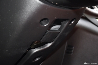 2017款宝骏560律动版1.5T手动乐享型