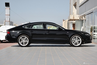 2018款奥迪A7 2.0T自动40TFSI quattro技术型
