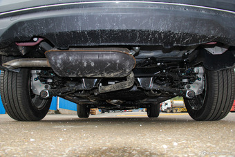 2017款宝骏560 1.5T DCT尊享型