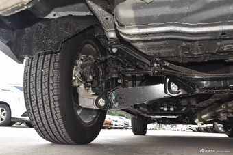 2018款东风风神AX7 1.6T自动精英型