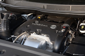 2017款别克GL8 2.0T自动28T豪华型