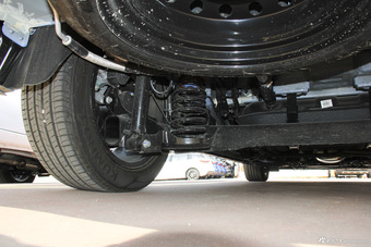 2017款比亚迪宋MAX 1.5T自动互联尊贵型