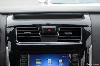 2016款东风风行F600  1.5T手动豪华型