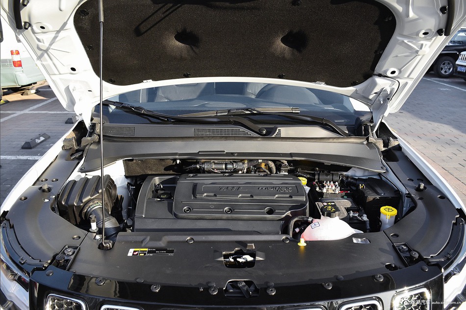 2017款指南者1.4T自动 200T臻享版